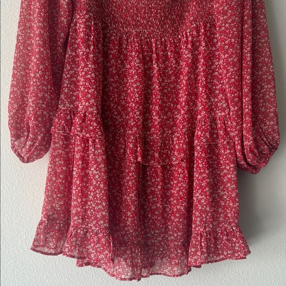 Red Mini dress with a neutral floral print pattern 7/8 length sleeves - Picture 5 of 7